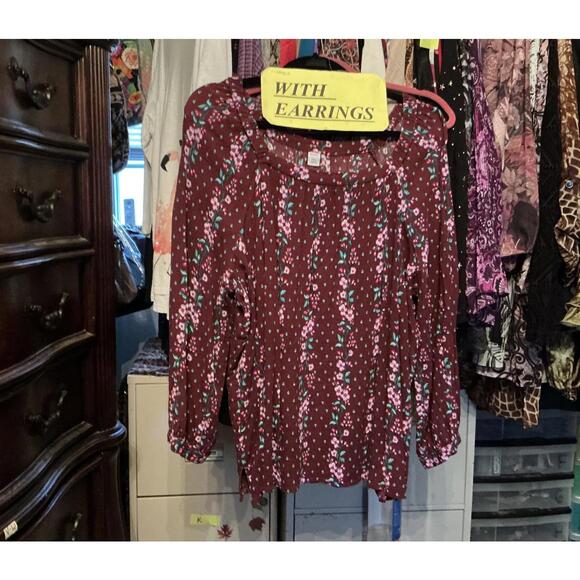 Tops - 2X Wine Burgundy Top & Glass Earrings